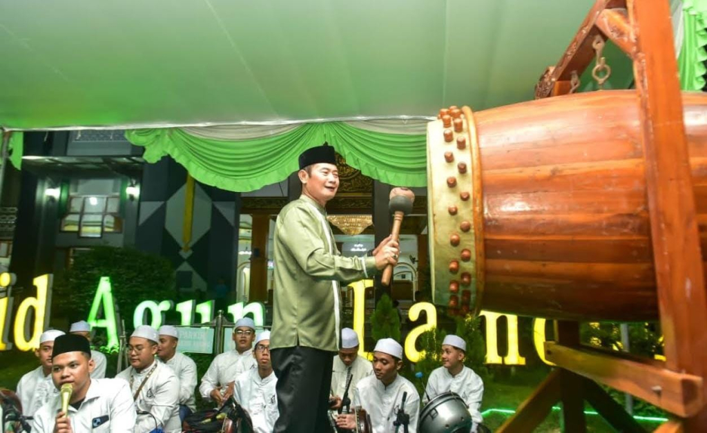 Bupati Lamongan Yurohnoer Efendi bersama forkopimda