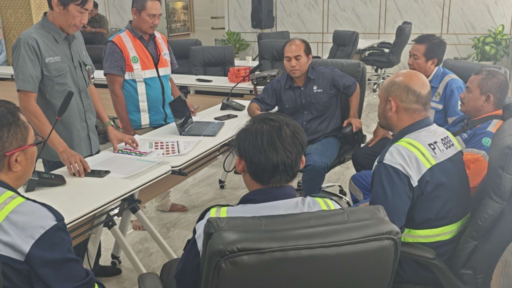 Tim Operasional TPS sedang melakukan koordinasi pada simulasi drill BCMS, pada Kamis (2-4) di Kantor TPS 