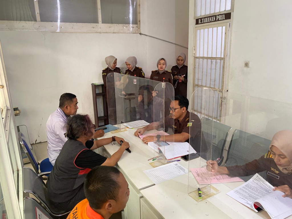 Prosesi Serah Terima dari Polres Nganjuk ke Kejari Nganjuk.