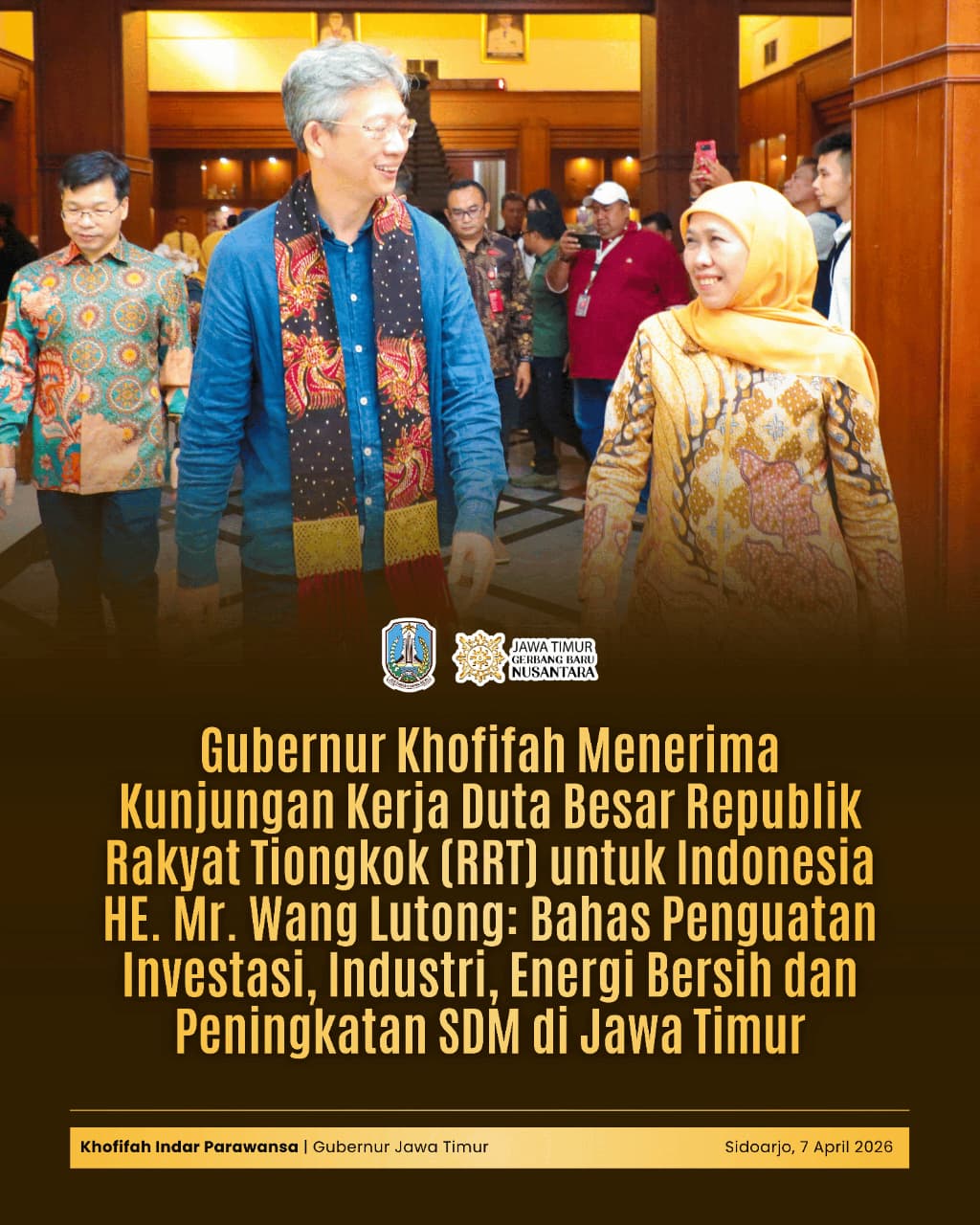 Gubernur Jatim Khofifah Indarparawansa menerima kunjungan kerja Duta Besar Republik Rakyat Tiongkok (RRT) untuk Indonesia HE. Mr. Wang Lutong di Gedung VIP Bandara Juanda, Sidoarjo, pada Selasa (7/4). 