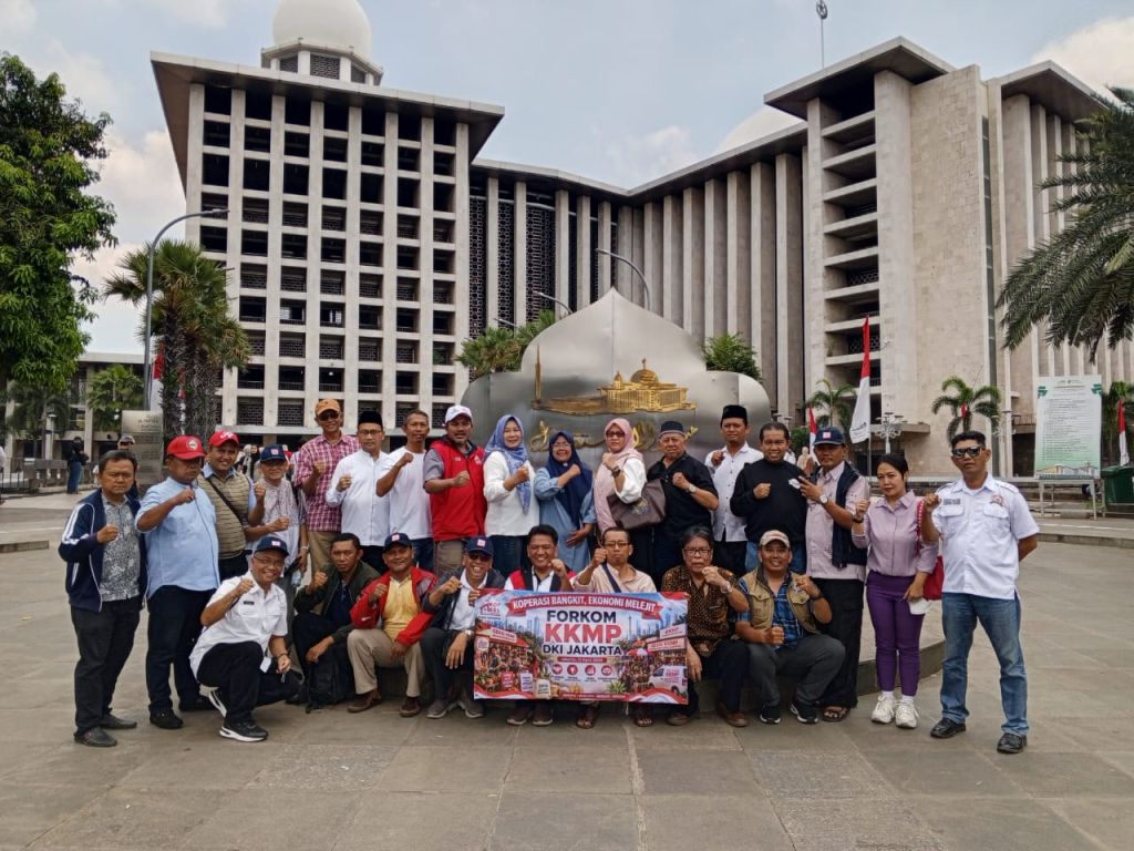 Deklarasi pendirian  Forum Komunikasi Koperasi Kelurahan Merah Putih (FORKOM KKMP) DKI Jakarta. Setidaknya ada 267 Koperasi Kelurahan Merah Putih yang bergabung dalam forum tersebut.