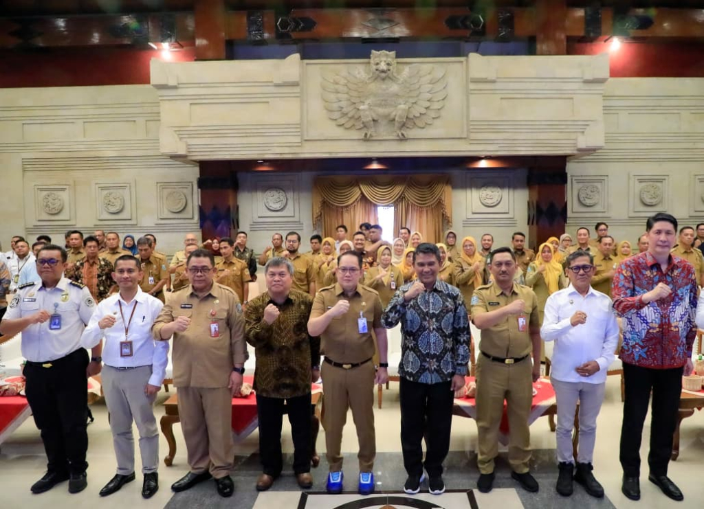 Sekdaprov Jatim Adhy Karyono  menerima kunjungan Kedutaan Besar Republik Indonesia di Brunei Darussalam dalam Forum Dialog Pelindungan PMI Brunei Darussalam bersama stakeholder.