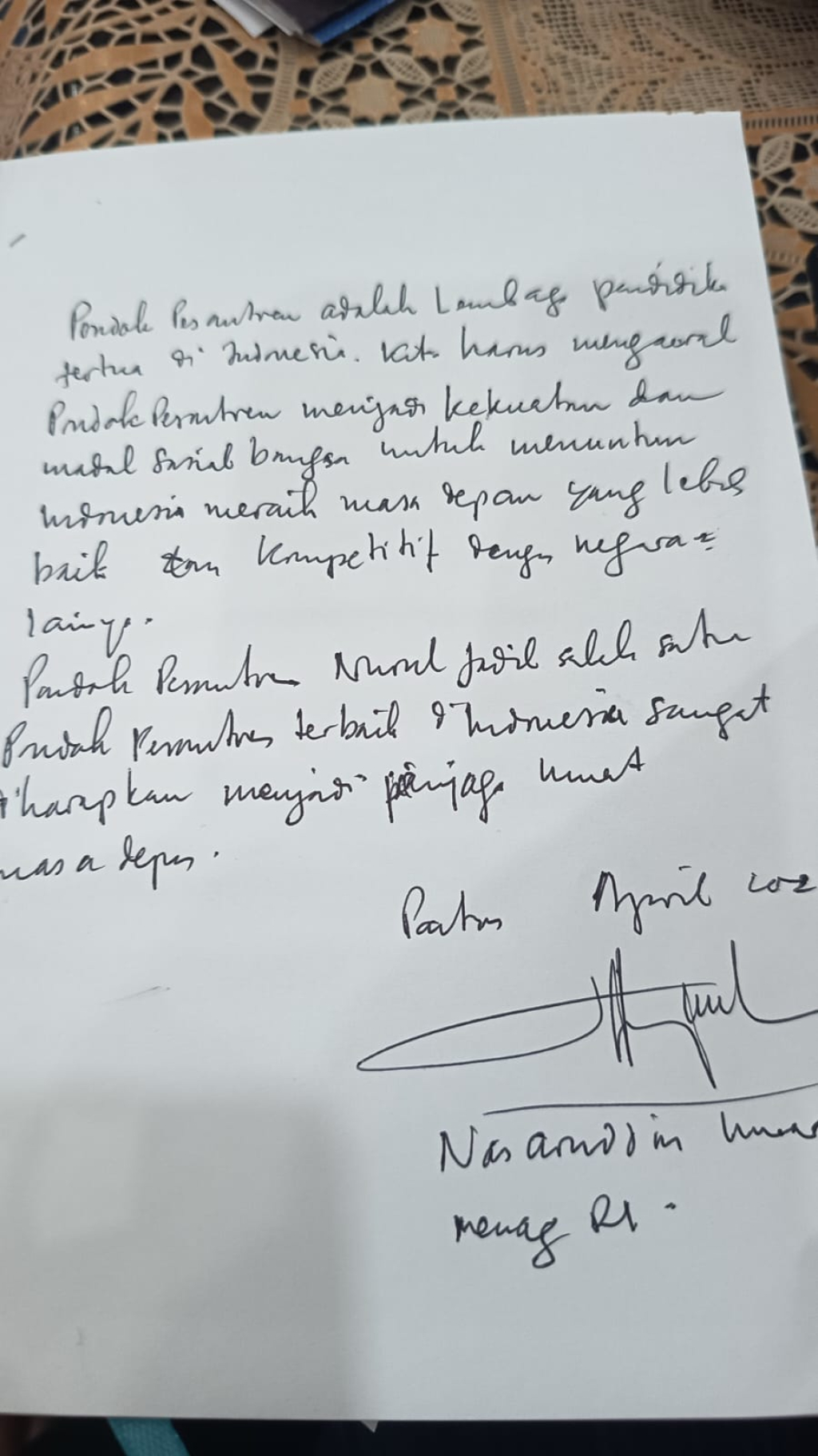 Tulisan tangan  Menteri Agama Republik Indonesia, Nasaruddin Umar.