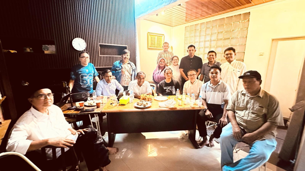 Suasana diskusi publik lembaga kajian strategis Indonesia Development Research (IDR), Minggu petang (19/4/2026) di Tangerang Selatan.