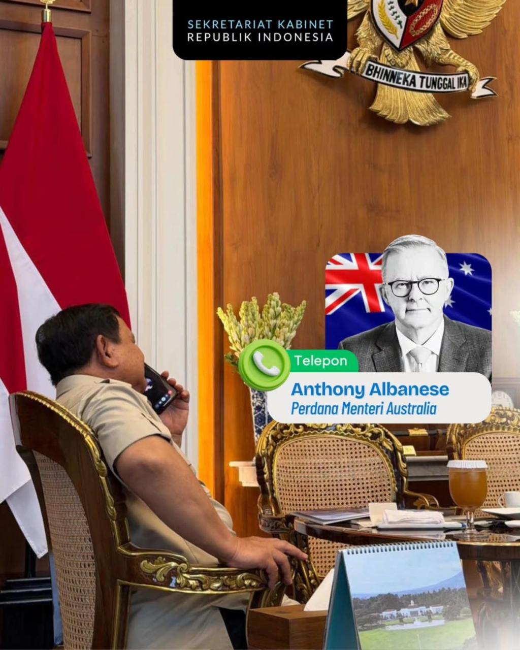 Presiden Prabowo tampak terima telpon hubungan luar negeri dari PM Australia, Anthony Albanese yang memberikan apresiasi atas persetujuan ekspor pupuk urea. (Foto Humas Sekkab for JatimUPdate.id)
