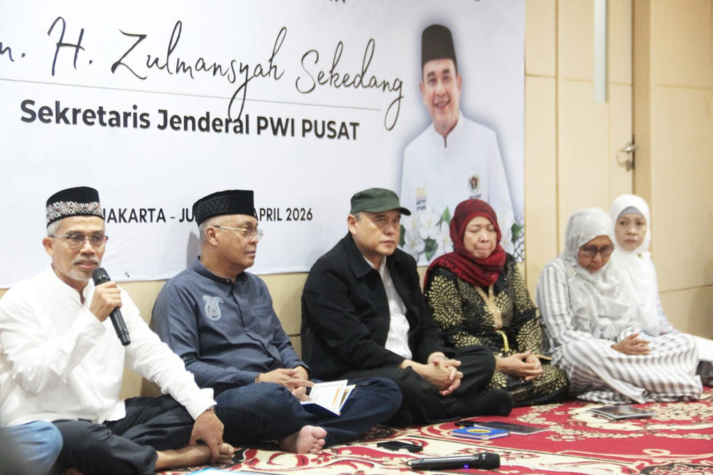 Doa bersama PWI Pusat guna mengenang sosok Sekjend almarhum H. Zumansyah Sekedang.