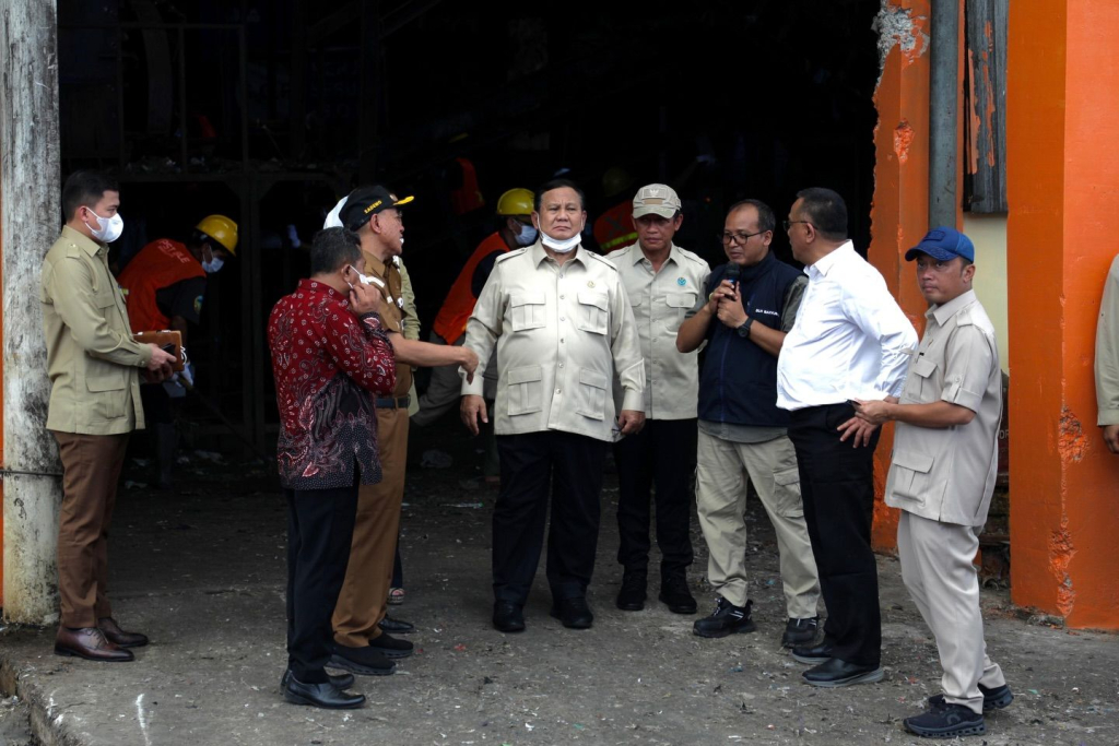 Kunjungan Kerja Presiden Prabowo Subianto ke Tempat Pengolahan Sampah Terpadu Berbasis Lingkungan dan Edukasi (TPST BLE) di Kabupaten Banyumas, Jateng, pada Selasa (28/4/2026), menuai apresiasi publik