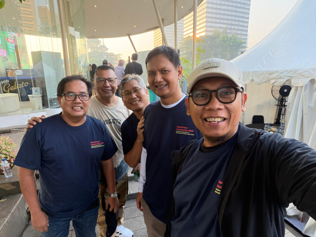 SuasanaKetua Umum Serikat Media Siber Indonesia (SMSI) Firdaus dalam keterangan pers menyambut Hari Kebebasan Pers Sedunia (World Press Freedom Day), Minggu, 3 Mei 2026 di Jakarta. 