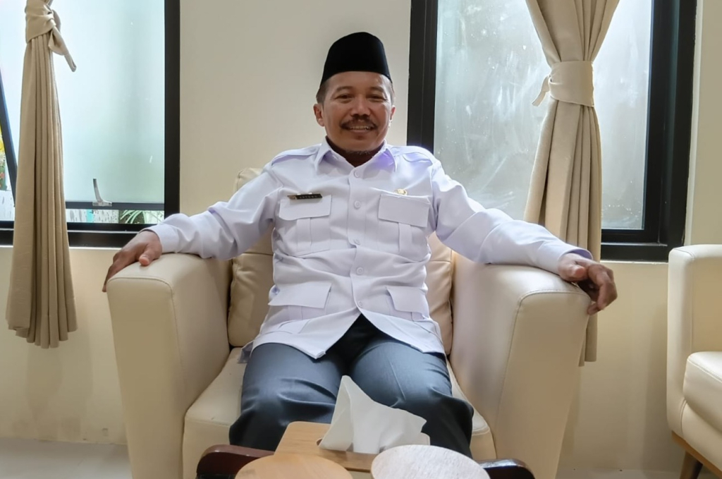 Kepala Kantor Kementerian Haji dan Umrah Bondowoso, Astono. (Foto JatimUPdate.id)