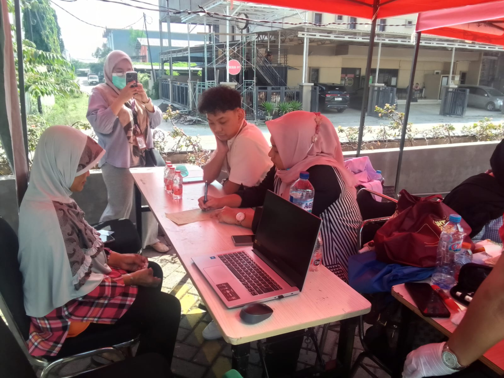 Cek kesehatan gratis di Dafam Pacific Caesar, dok Jatimupdate.id/AWS