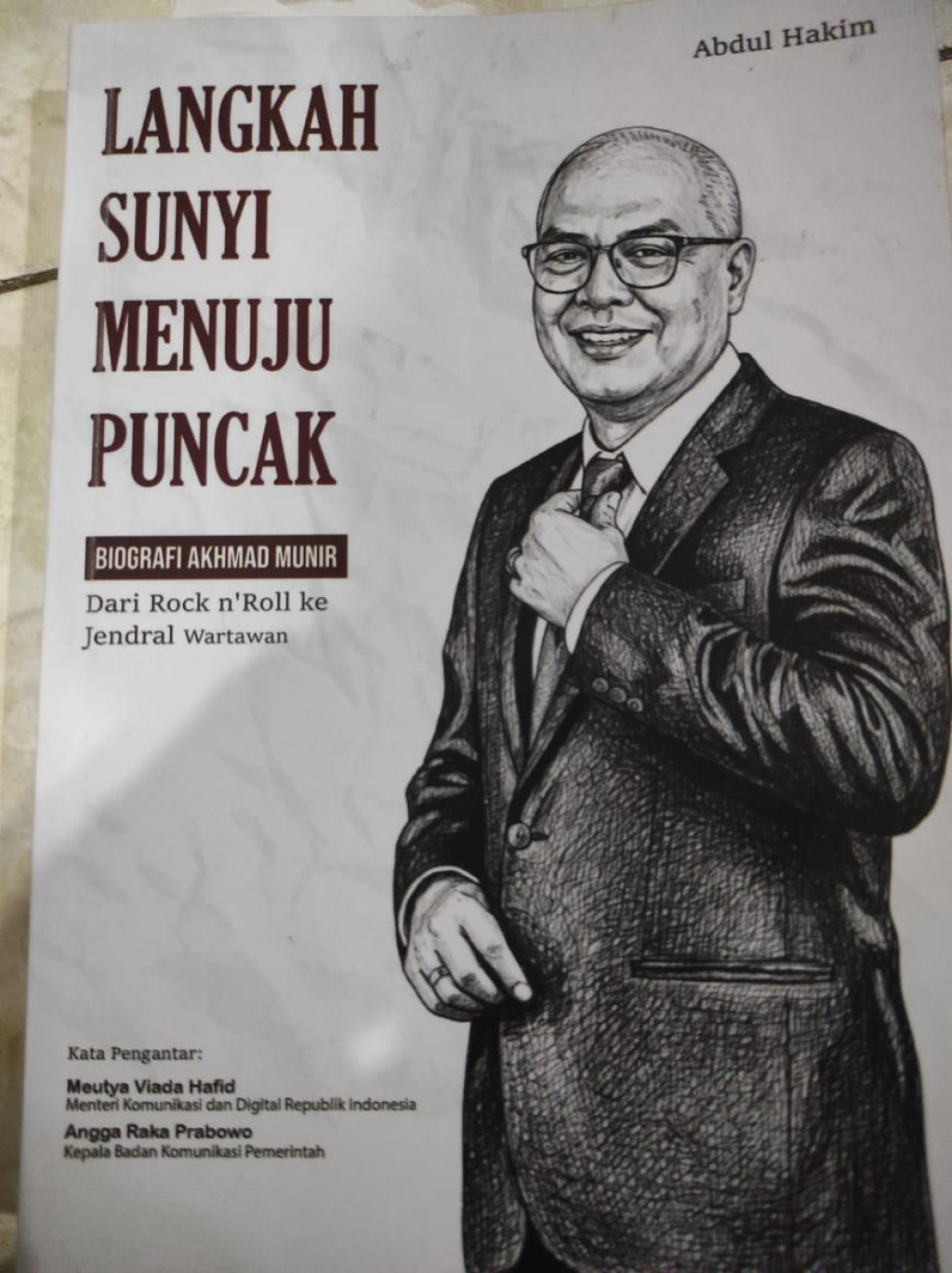 Buku Langkah Sunyi Menuju Puncak
