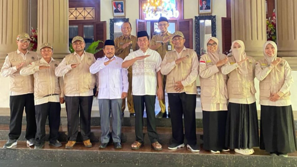 Bupati Bondowoso Lepas Petugas Haji Kloter SUB 85-87, di Pendopo Raden Bagus Assra, Senin (11/5/2026)