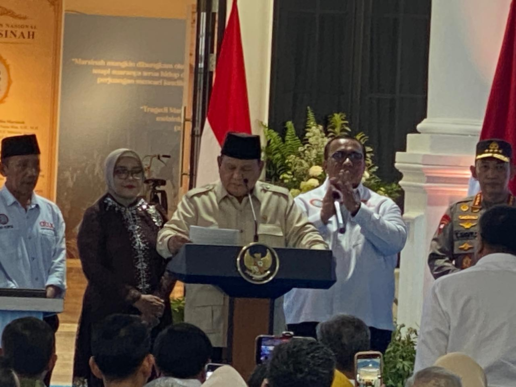 Presiden Prabowo Subianto memberikan sambutan saat peresmian Musium Marsinah