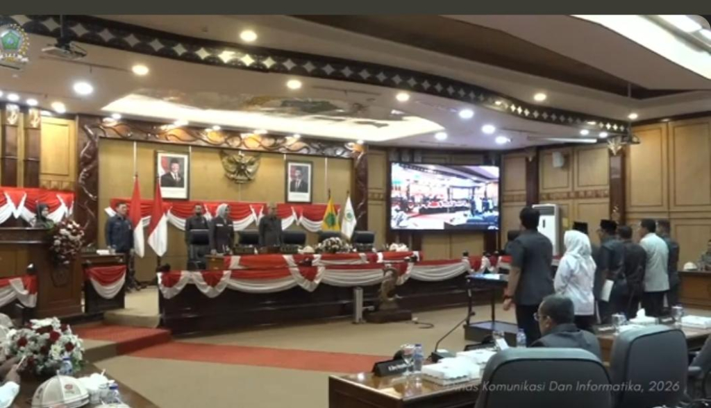 Pemkab Sidoarjo dan DPRD resmi mencabut Peraturan Daerah Nomor 4 Tahun 2012 tentang IMB dan gantinya dengan sistem Persetujuan Bangunan Gedung (PBG) berbasis digital.