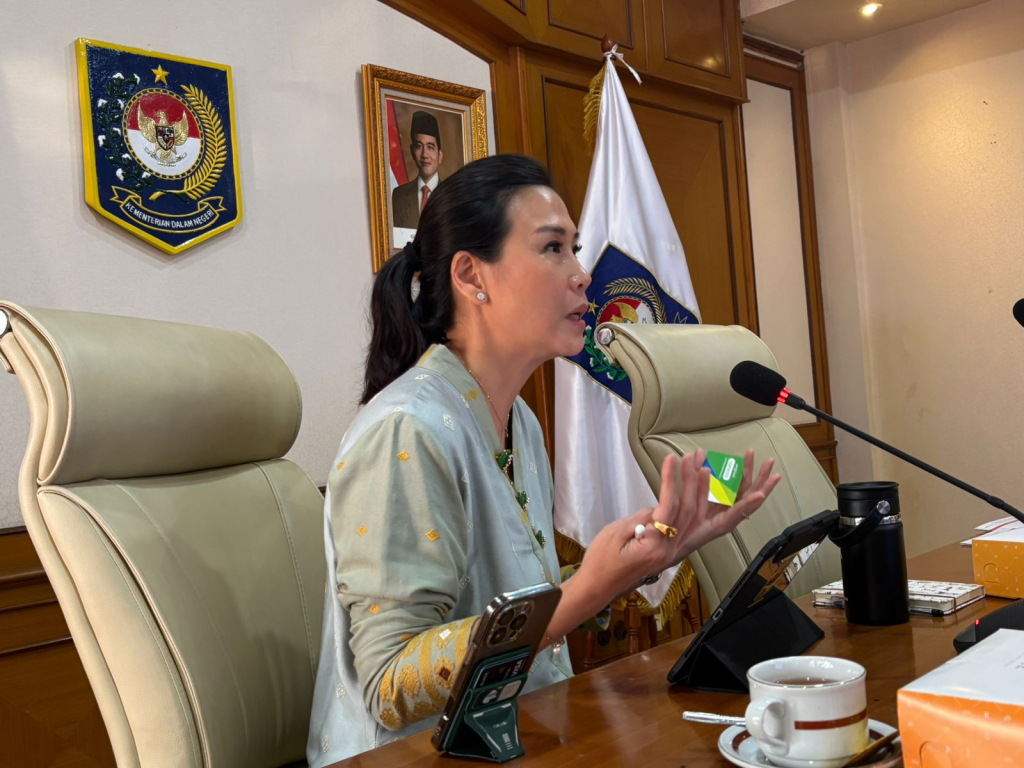 Wakil Menteri Pemberdayaan Perempuan dan Perlindungan Anak, Veronika Tan,