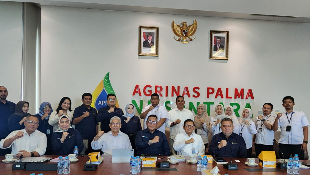 Penasehat Menteri Desa Prof. Dr. Zainuddin Maliki bersama tim Kemendesa melakukan pertemuan dengan jajaran PT Agrinas Palma Nusantara (APN)