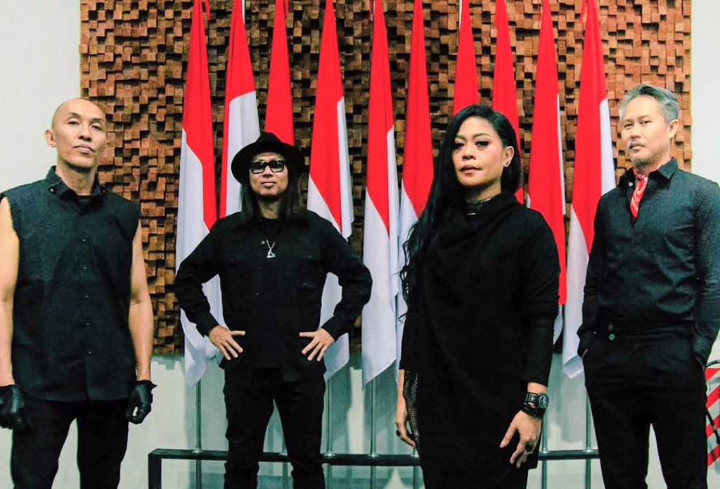 Band Cokelat, sumber foto Instagram