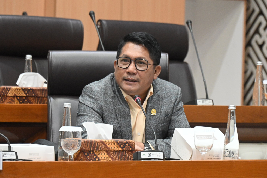 Anggota Komisi XII DPR RI dari Fraksi Partai Golkar, Beniyanto Tamoreka,