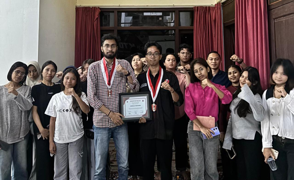 Foto bersama Kader DPK GMNI Untag Surabaya, dok Jatimupdate.id, istimewa