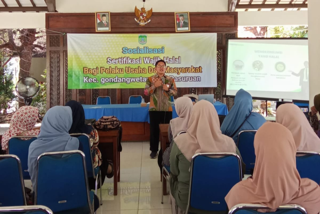 Lembaga Pengkajian Pangan, Obat-obatan, dan Kosmetika (LPPOM) bersama Badan Penyelenggara Jaminan Produk Halal (BPJPH) tancap gas memperkuat literasi sertifikasi halal di Jawa Timur.