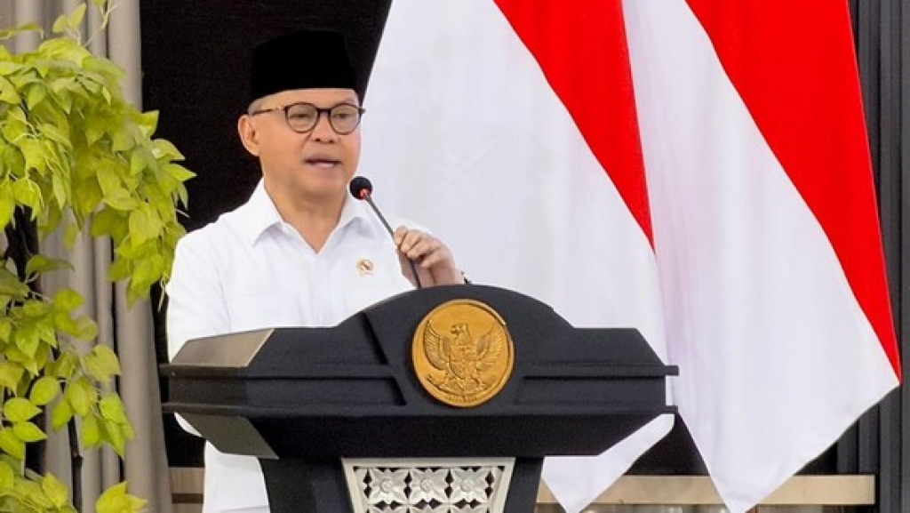 Menteri Pelindungan Pekerja Migran Indonesia, Mukhtarudin.