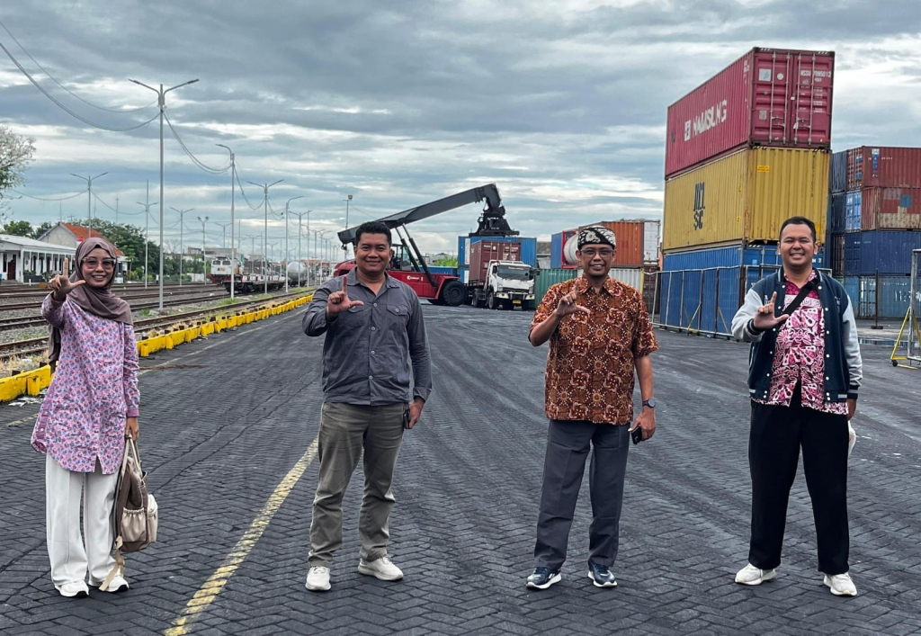 Delegasi Institut Teknologi Insan Cendekia Mandiri (ITICM) Sidoarjo melakukan kunjungan strategis ke Surabaya, Jumat, (12/06/2026).