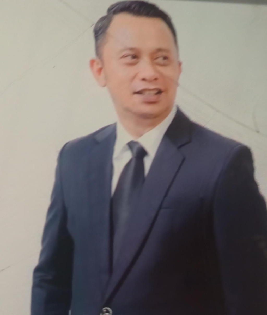 Andi Sukmono Kumba.