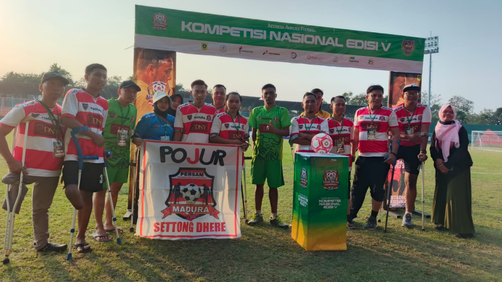 Kontingen Persatuan Olahraga Sepak Bola Penyandang Disabilitas (Persam) Madura, dari wilayah Pamekasan, resmi mulai perjuangannya pada Turnamen Menpora Cup 2026 Sepak Bola Amputasi Indonesia.