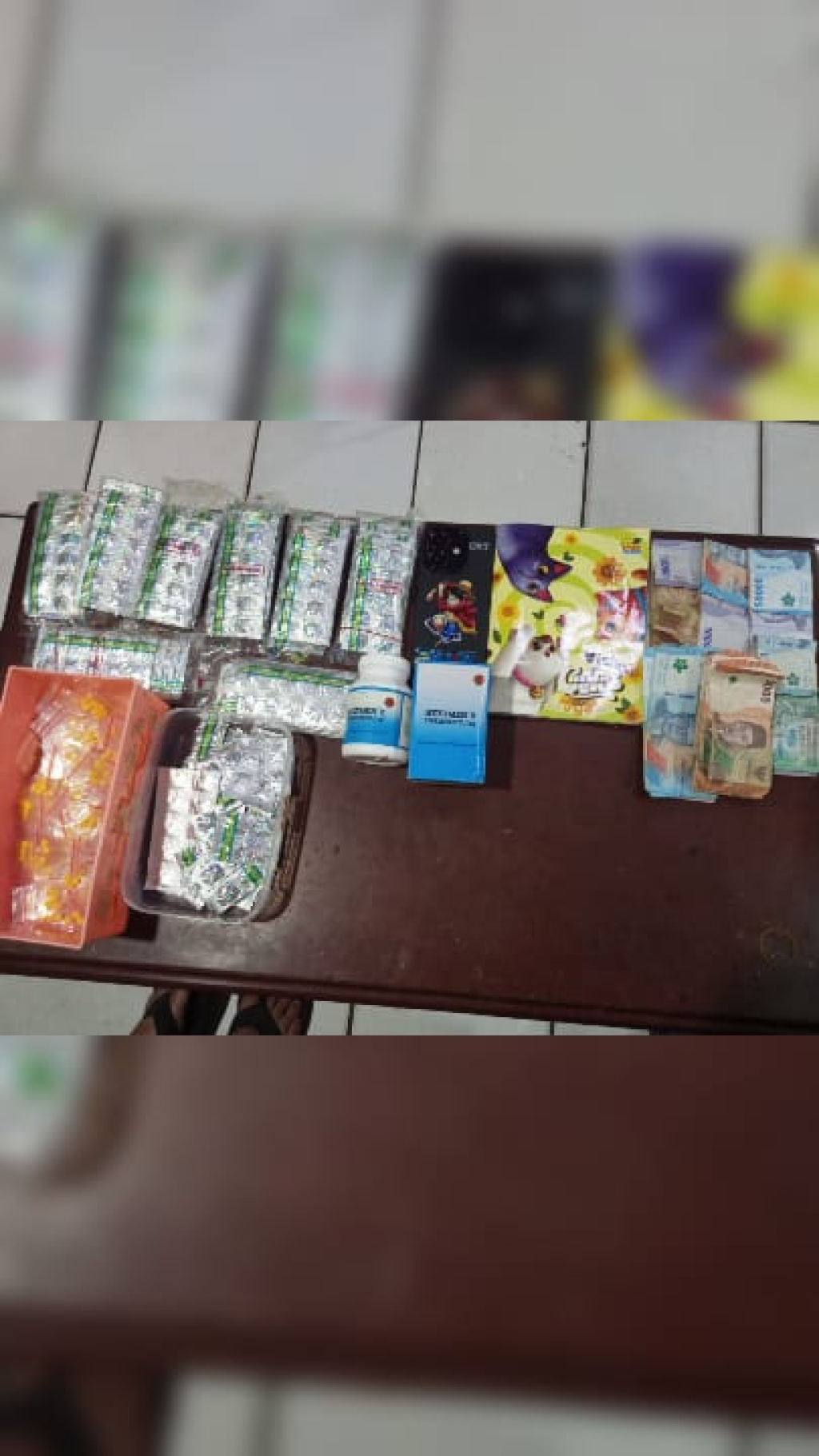 Ribuan obat-obat terlarang