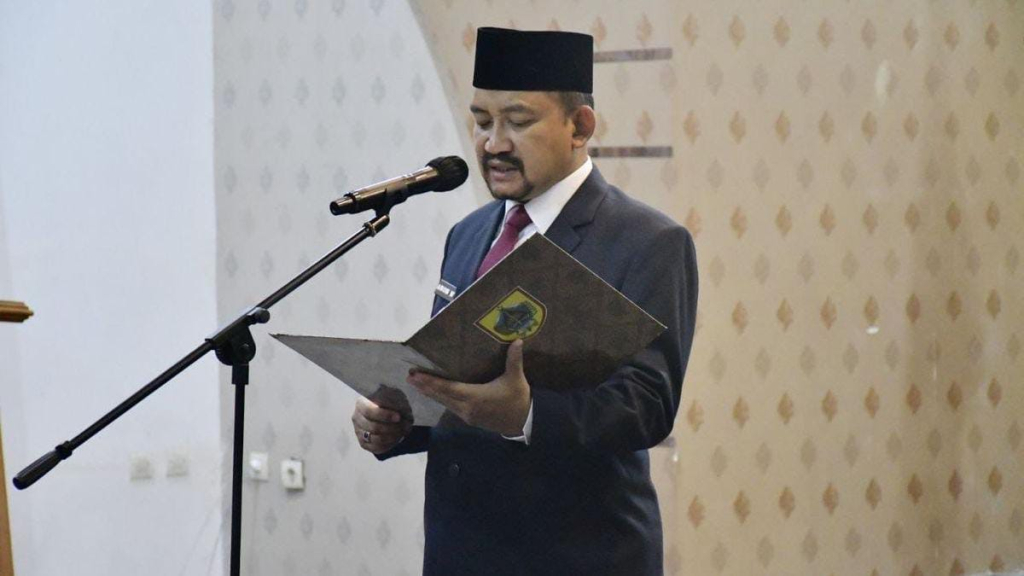Bupati Pemalang Anom Widiyantoro