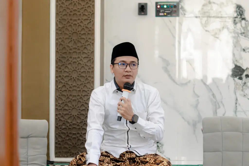 Jalan Tengah untuk NU Abad Kedua: Saatnya Kepemimpinan yang Merangkul Semua