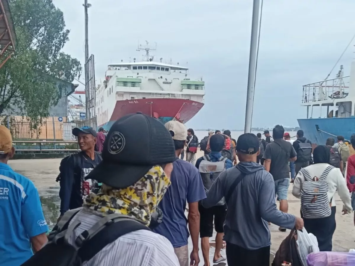 Kabut Asap Selimuti Banjarmasin, Pelindo Regional 3 Subregional Kalimantan Pastikan Operasional Pelabuhan Tetap Berjalan