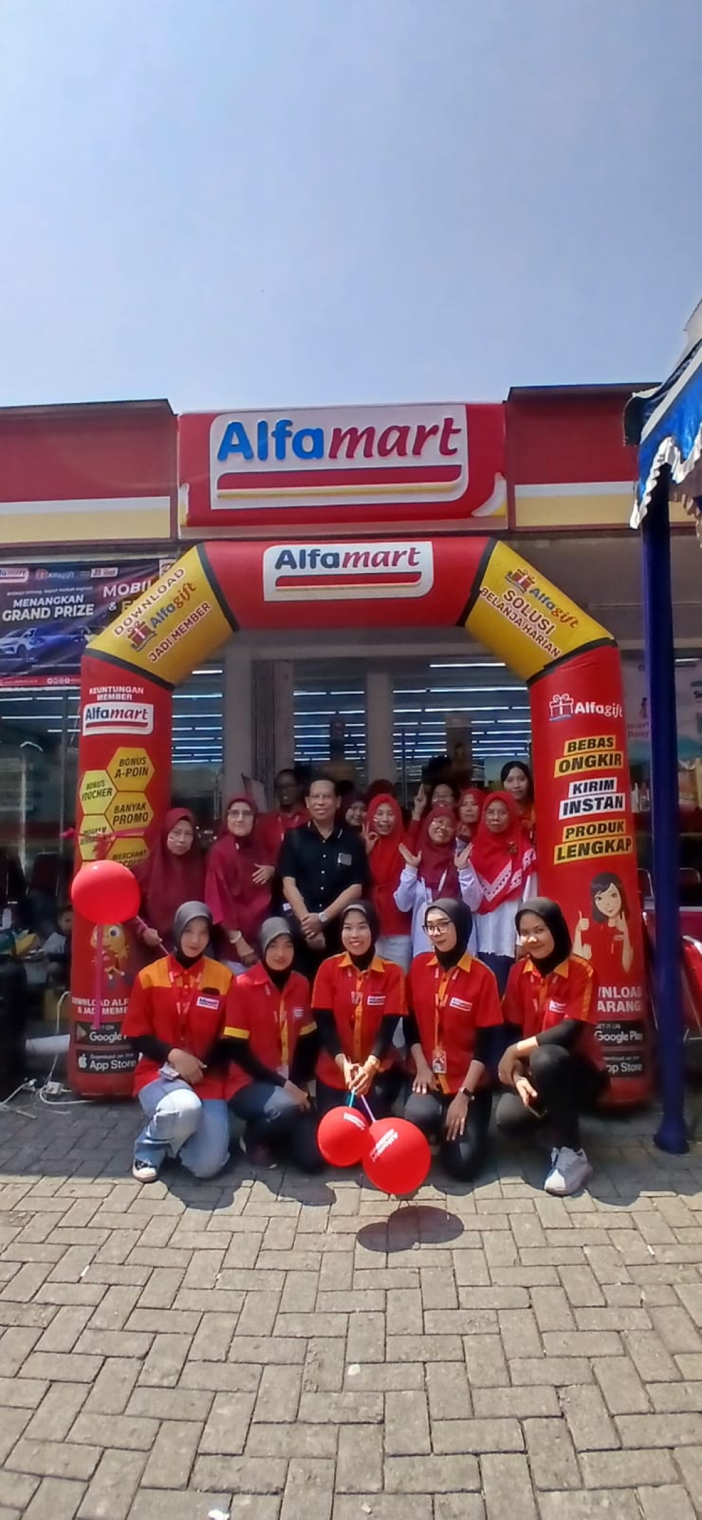 Alfamart bersama Sweety kembali melanjutkan kolaborasi yang telah berjalan sejak tahun 2023 melalui program Alfamart Sahabat Posyandu pada periode Juli hingga September 2026.
