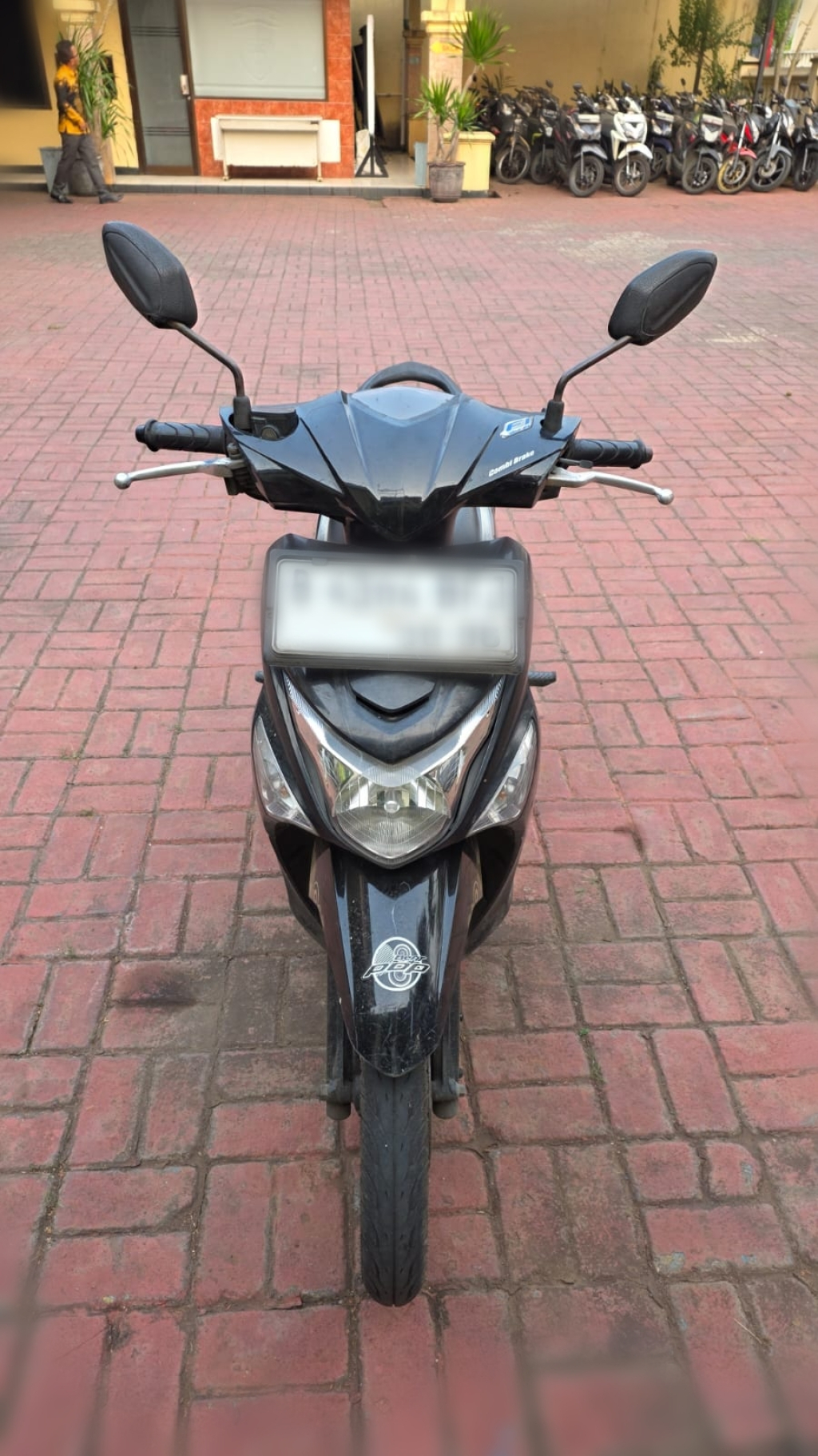Sepeda motor yang digelapkan