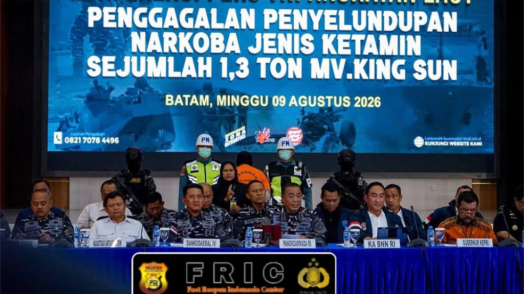 Jumpa pers penggalan penyelundupan narkotika di perairan Natuna.