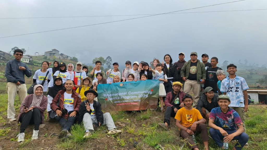 Komunitas Dharma Bhakti Patanjala turut mendampingi Prof. Tatsuo Sato dari Ibaraki University, Jepang, dalam program Joint Community-Service Program 2026.