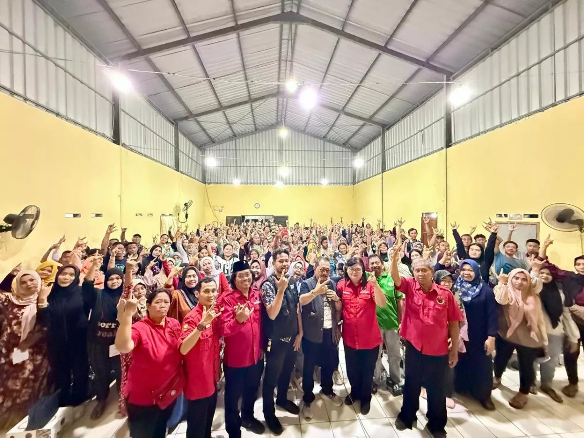 Budi Leksono Kawal Penyaluran PIP untuk 486 Pelajar Surabaya