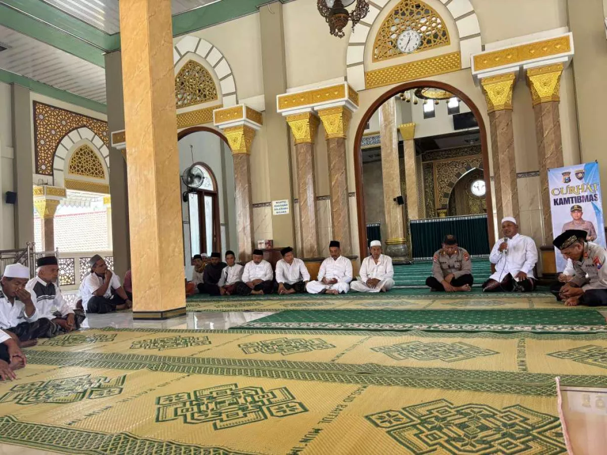 Jelang Pilkades Serentak, Polres Blitar Gelar Dialog Curhat Kamtibmas Bersama Warga