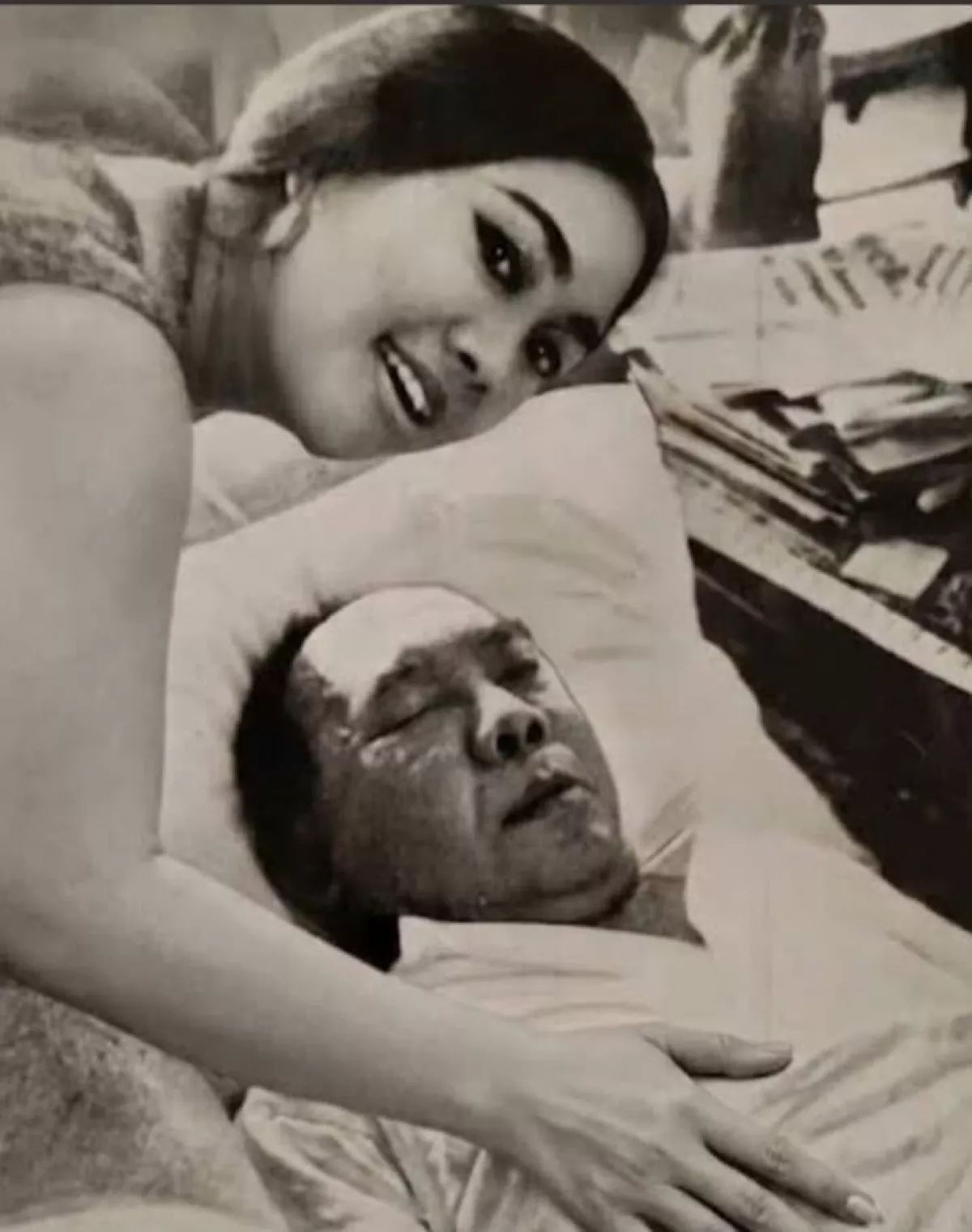 Aksi Nekat Guruh Soekarnoputra Selundupkan Kamera, Buat Memotret Bung Karno