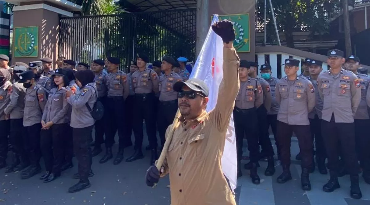 Hari ini GEMPAR JATIM Demo Tiga Titik, Soroti Pengelolaan Air Bersih di Surabaya