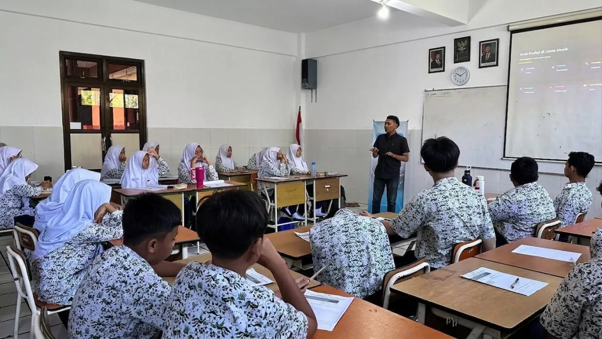 Career Day SMP Al Muslim Sidoarjo Ajak Siswa Kenali Potensi dan Susun Peta Jalan Karier Masa Depan