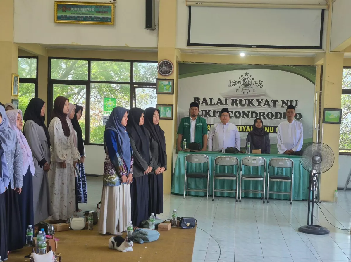 PC Ansor Gresik Bersama Lembaga Falakiyah PCNU Gelar Ngopi Astronomi