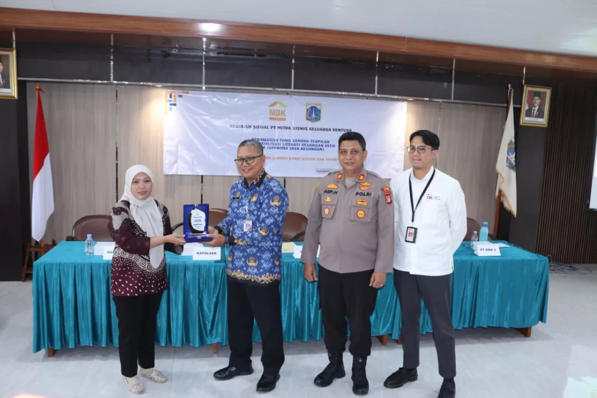 Polsek Kalideres Hadiri Edukasi Literasi Keuangan dan Sinergi Lingkungan Bersama PT MBK Ventura