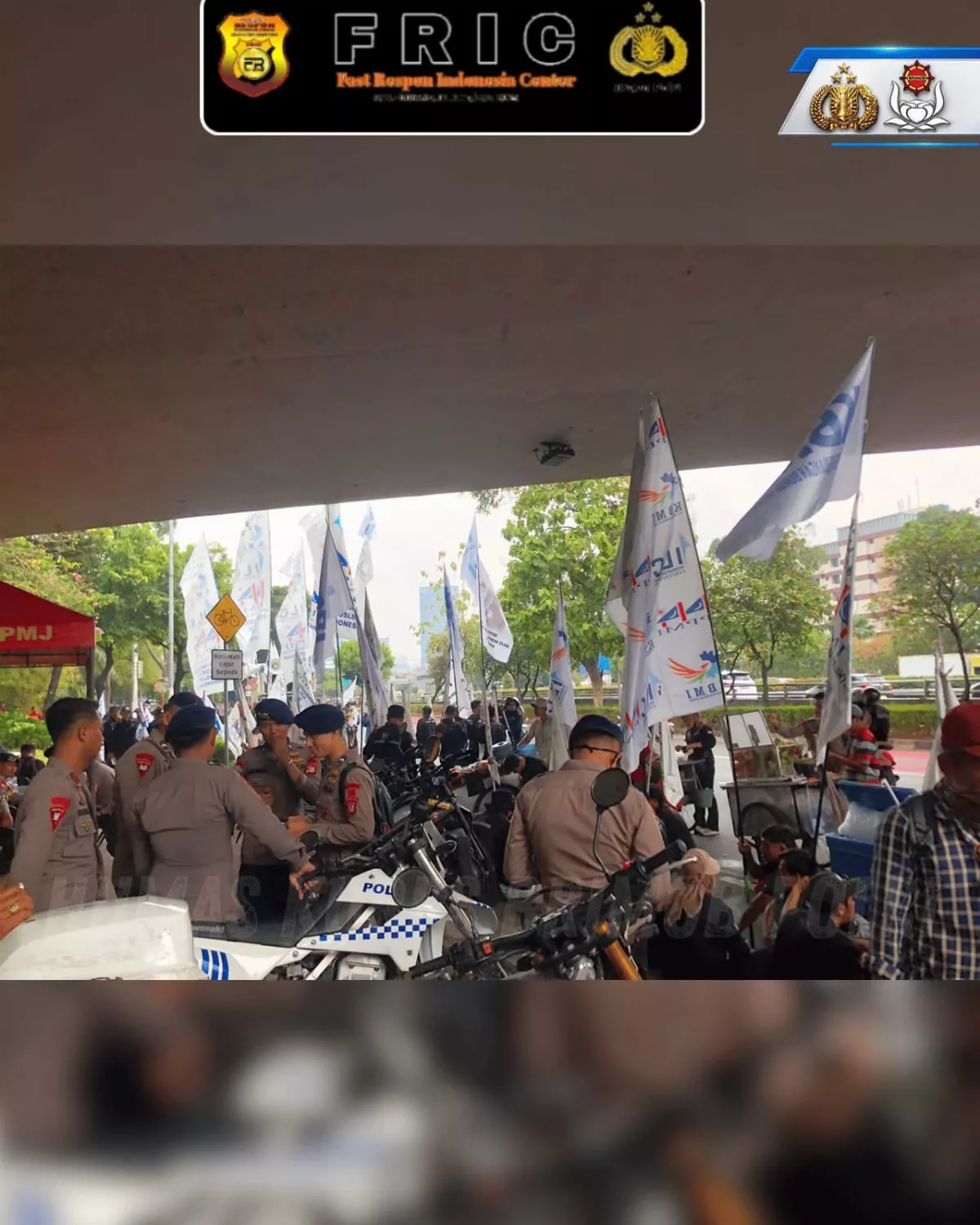 Danpas Pelopor Pantau Langsung Pengamanan Aksi Buruh di DPR/MPR, 1.600 Personel Korbrimob disiagakan