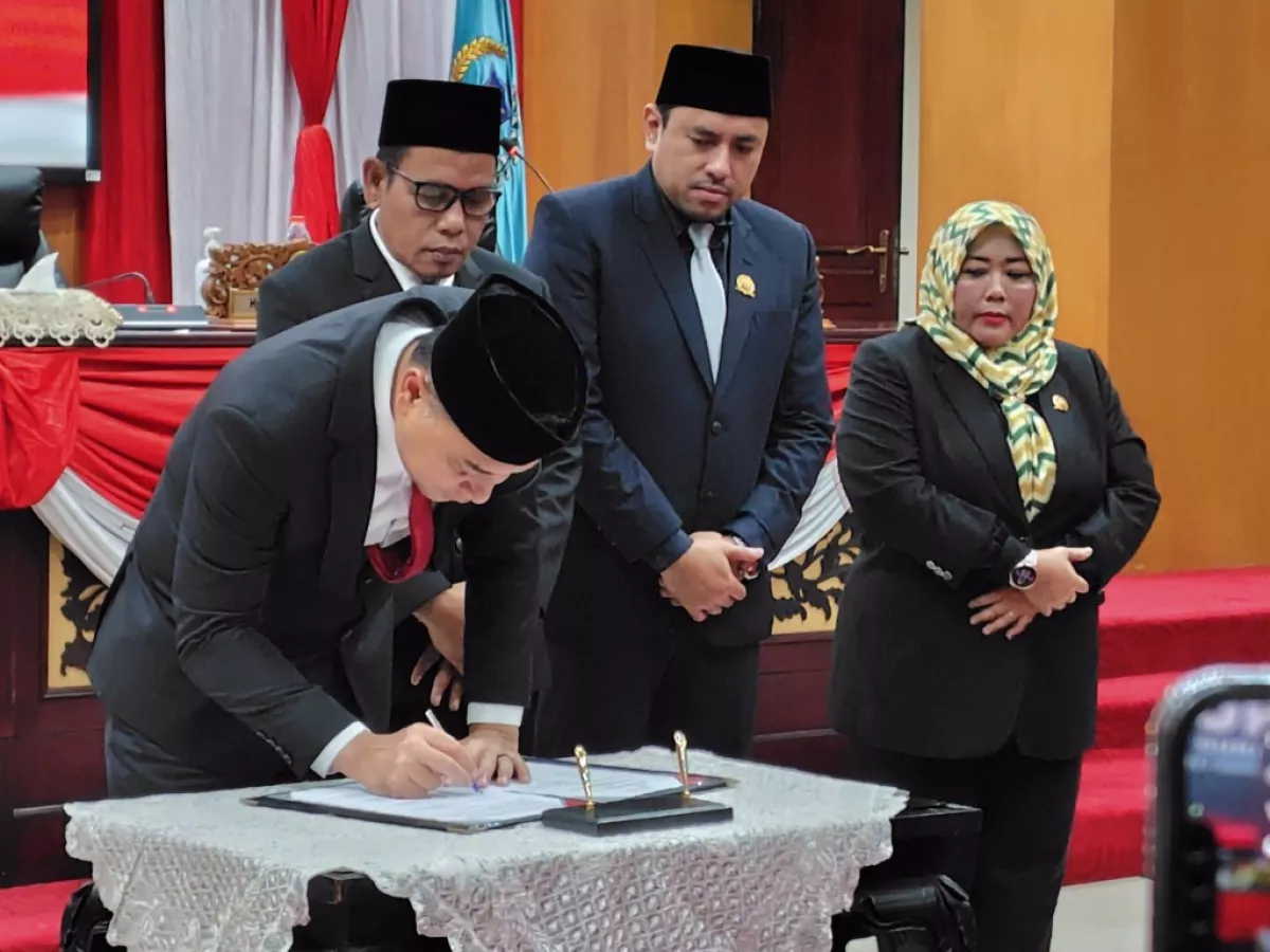DPRD Surabaya Soroti Armada Sampah di Tengah RAPBD-P Rp12,8 Triliun