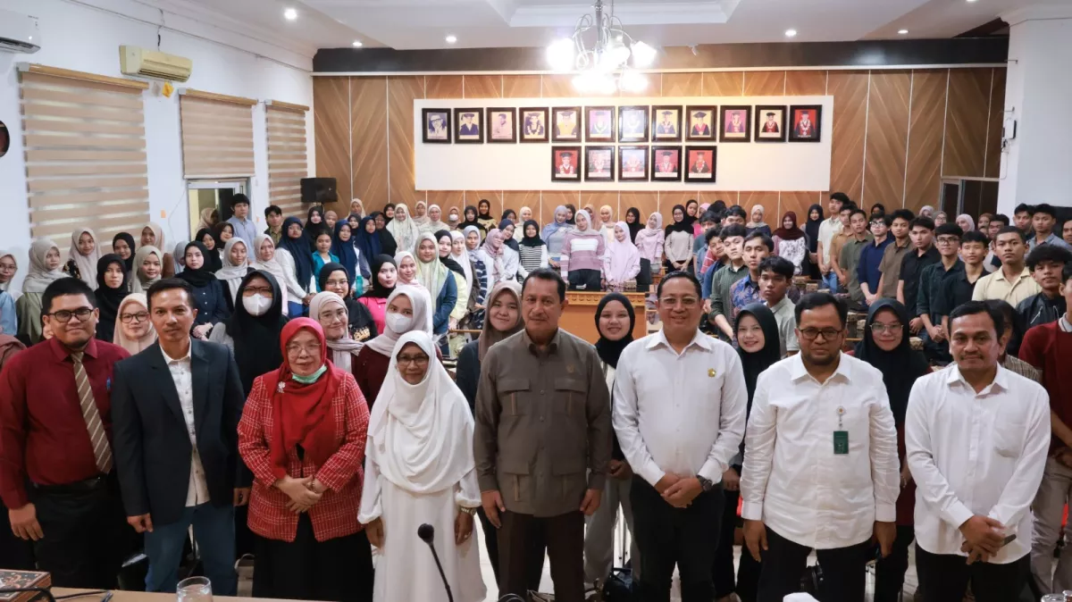 Hakim Agung isi Kuliah Umum di FH USK 
