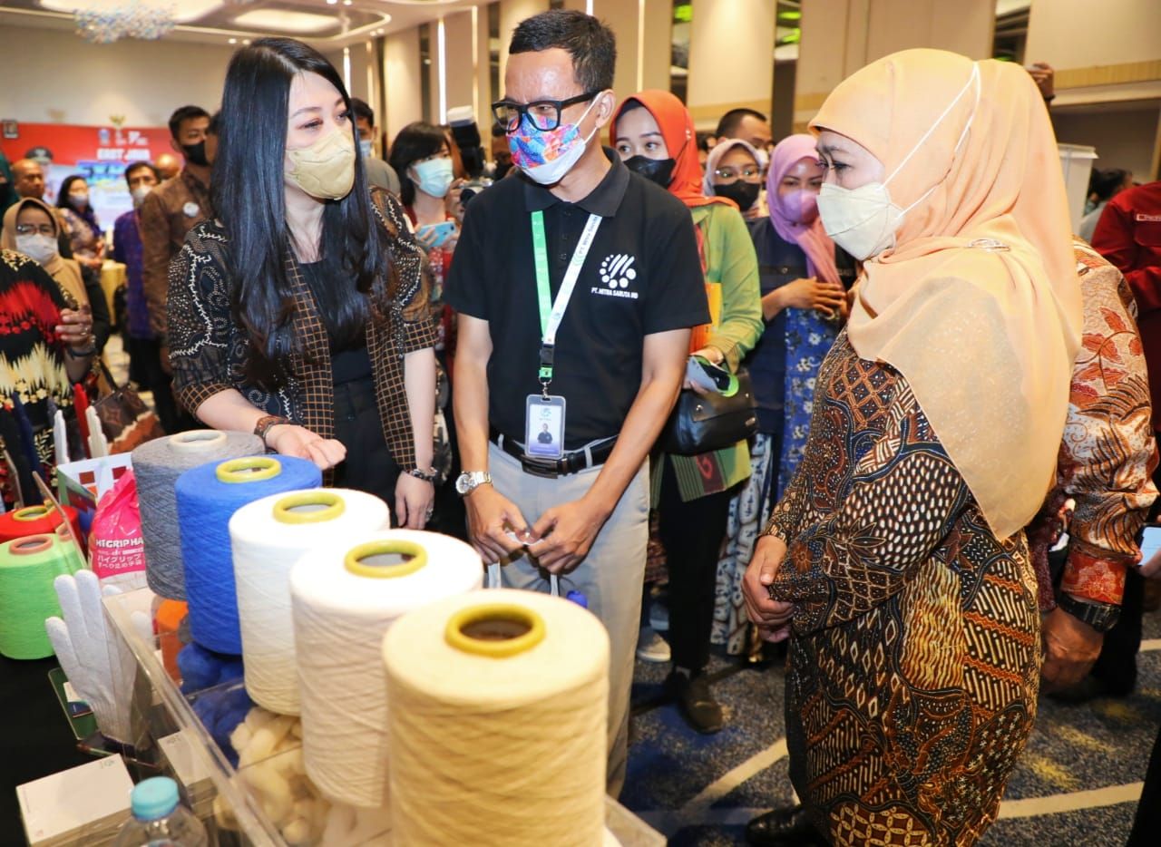 booth_ dari berbagai mitra Pemprov Jatim 
