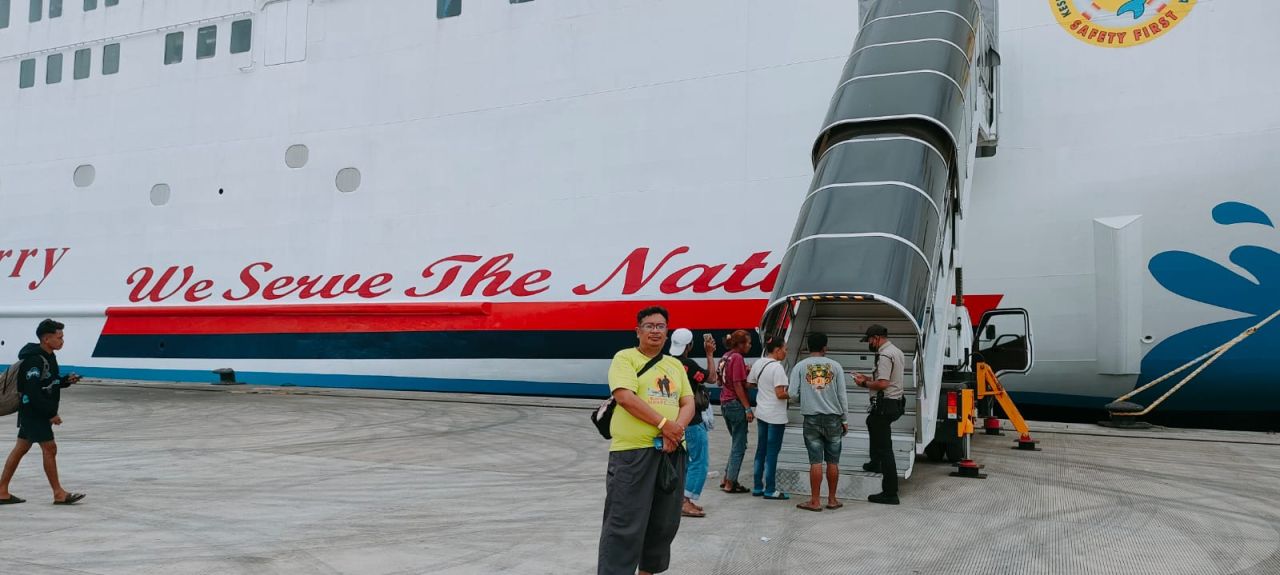 Keterangan Gambar: KM Dharma Kartika V 