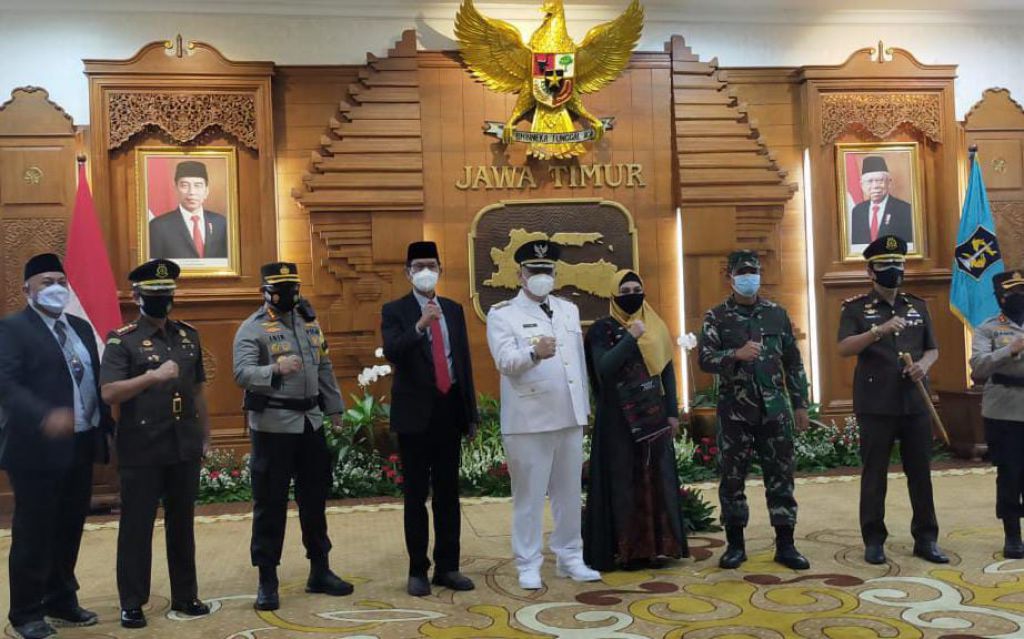 Lantik Whisnu Jadi Walikota Definitif, Khofifah : Trimakasih Bu Risma.