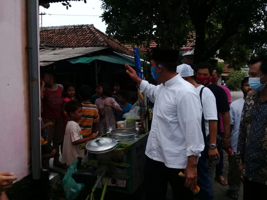 Tinjau Lokasi Rawan Banjir, BHS Akan Dorong Normalisasi Kali.